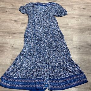 Faherty maxi dress in blue and pink with buttons down the front